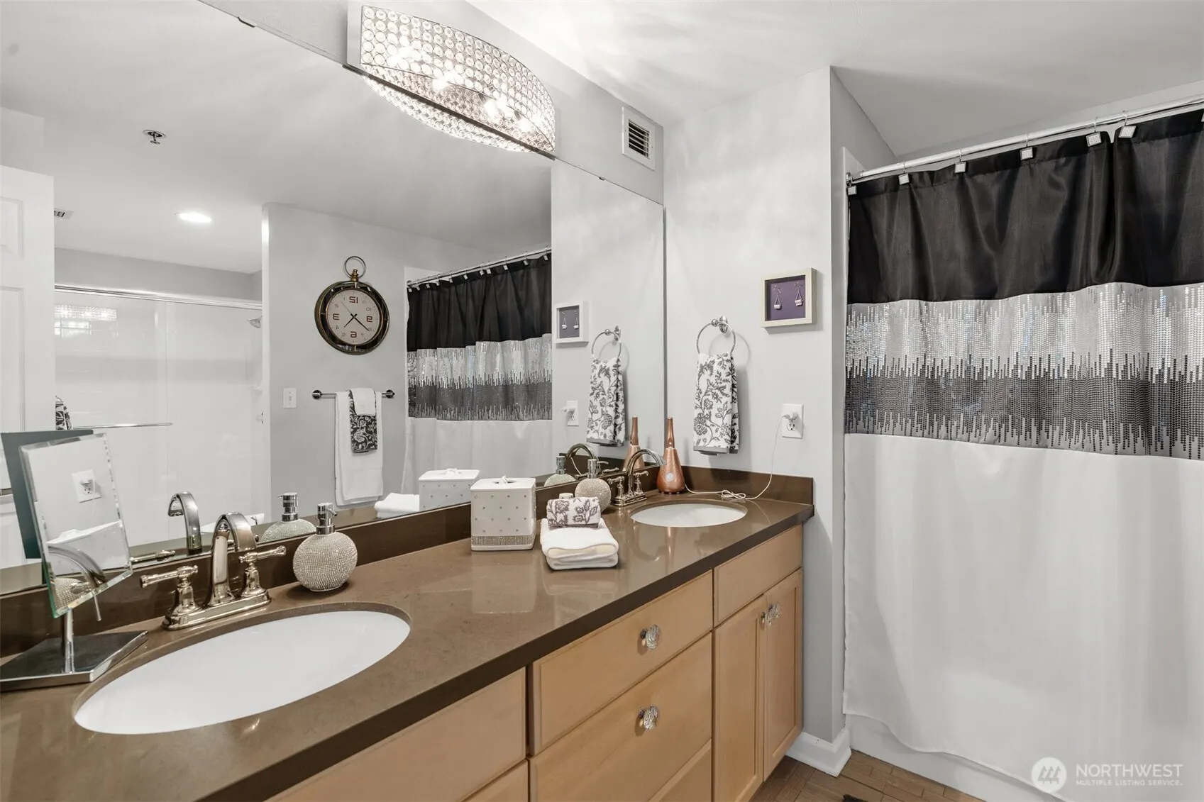 177 107th Avenue NE #720, Bellevue, WA 98004