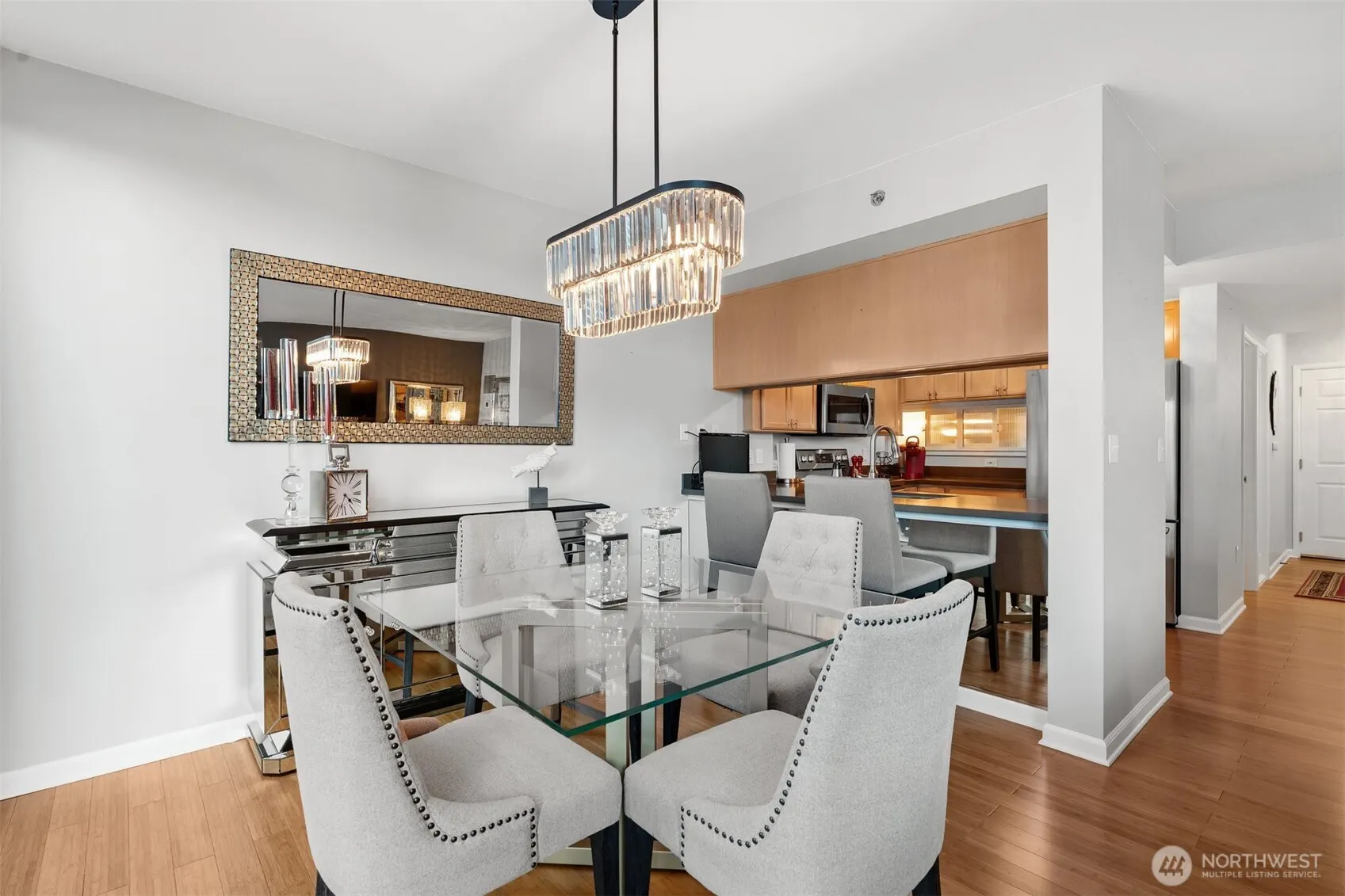 177 107th Avenue NE #720, Bellevue, WA 98004