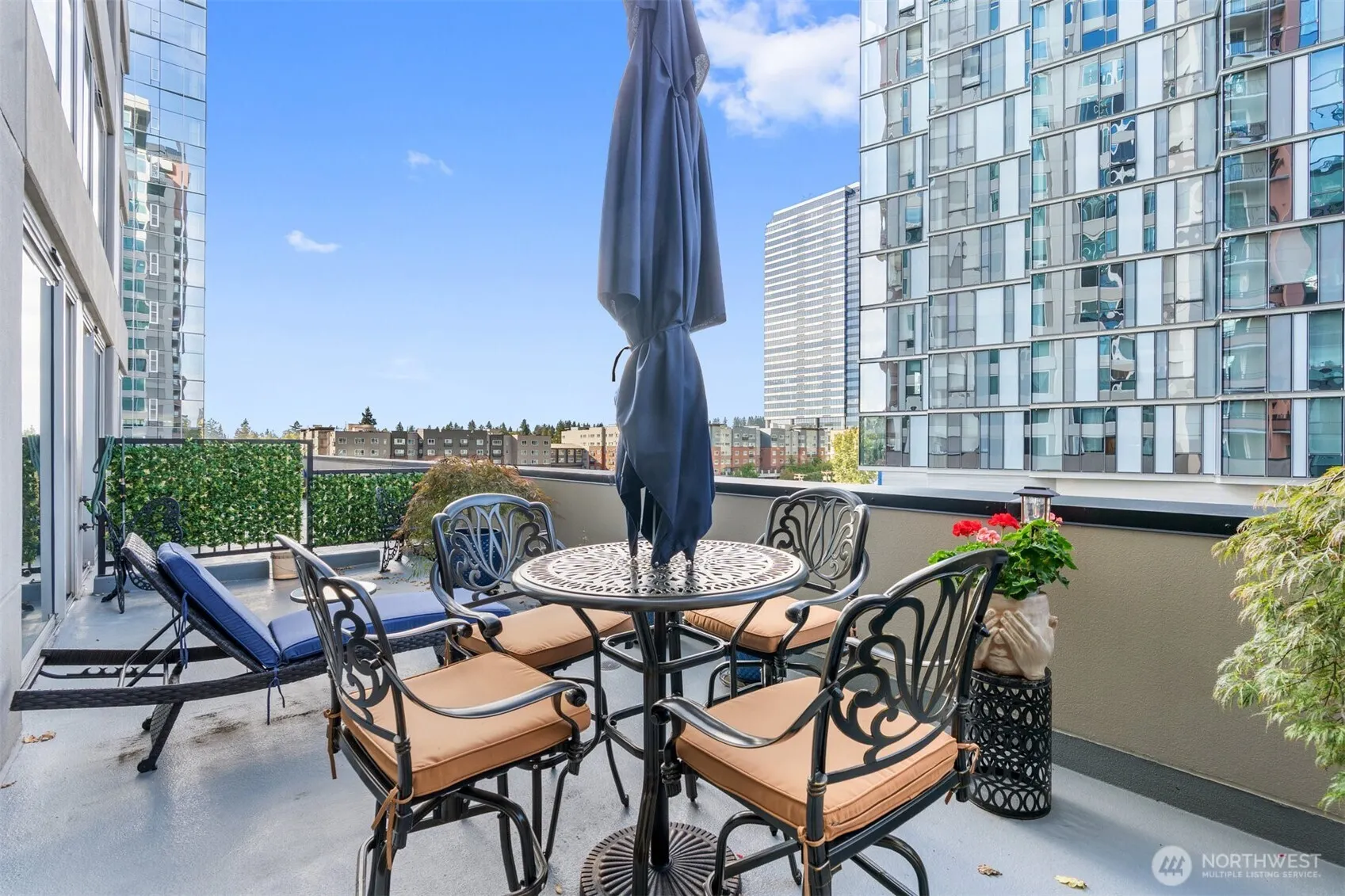 177 107th Avenue NE #720, Bellevue, WA 98004