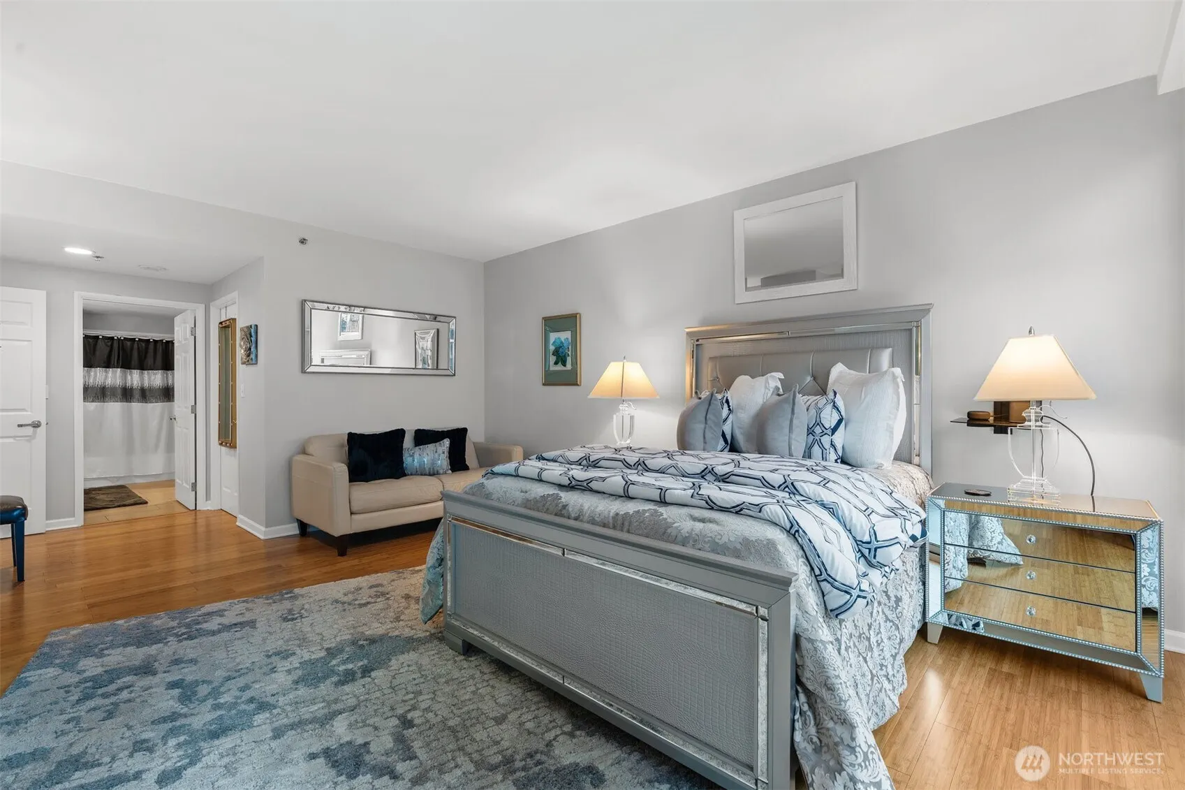 177 107th Avenue NE #720, Bellevue, WA 98004
