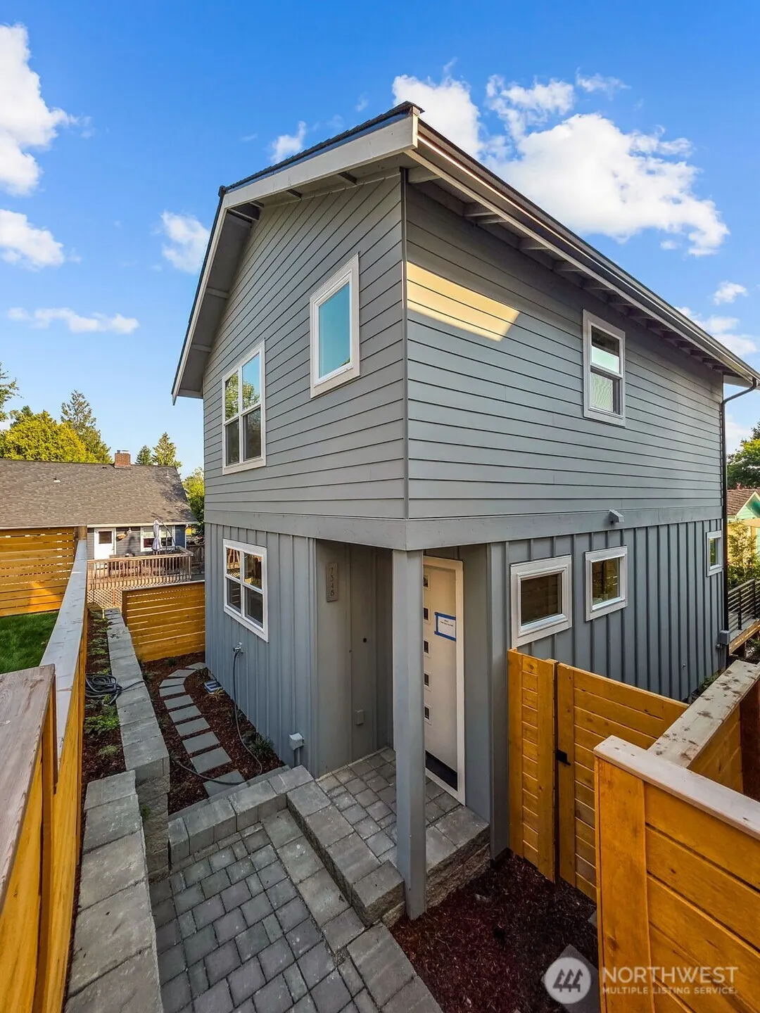 7348 22nd Avenue NW, Seattle, WA 98117