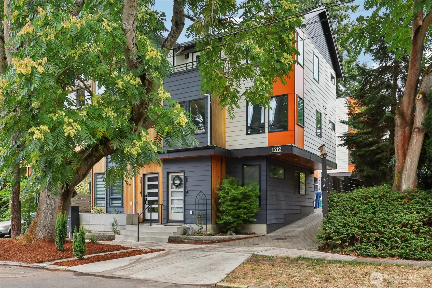 1312 13th Avenue S #A, Seattle, WA 98144
