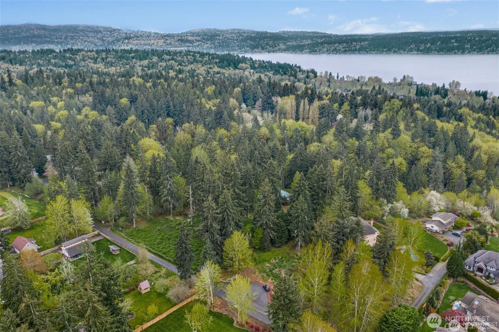 505 208th Avenue SE, Sammamish, WA 98074