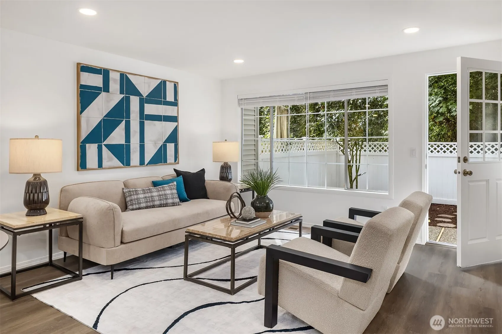 10215 NE 129th Lane , Kirkland, WA 98034