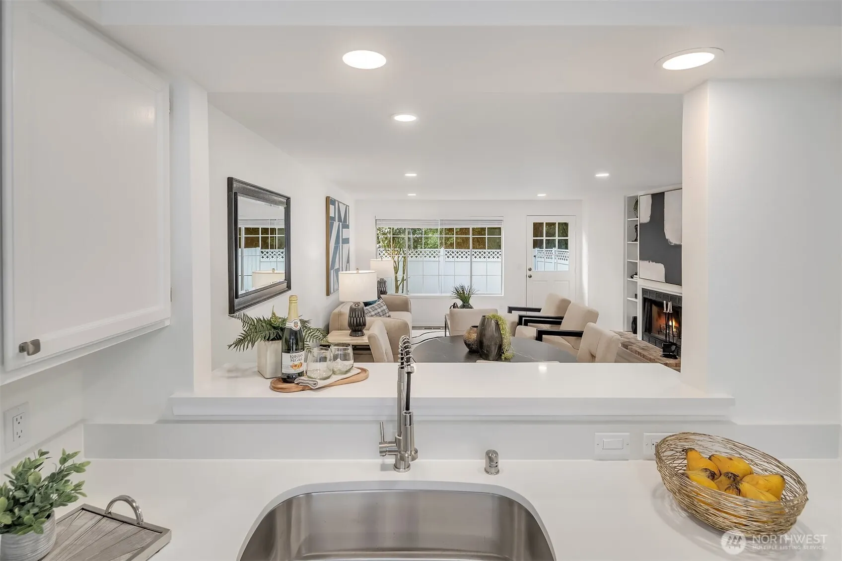 10215 NE 129th Lane , Kirkland, WA 98034