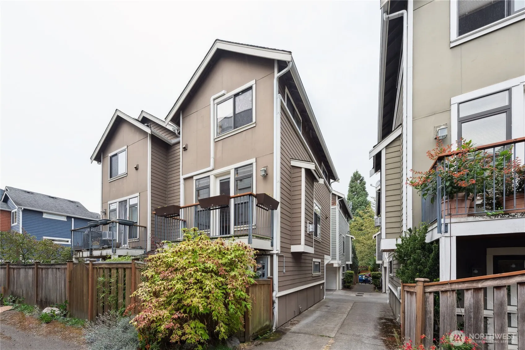 116 21st Avenue E #B, Seattle, WA 98112