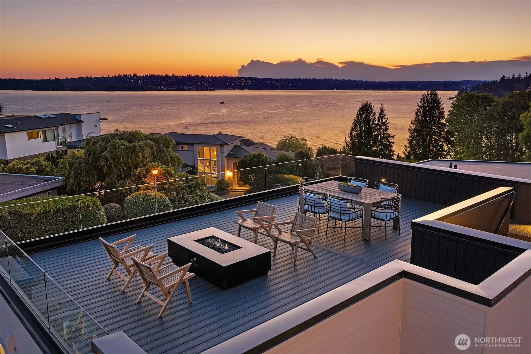 928 and 926 18th Avenue W, Kirkland, WA 98033