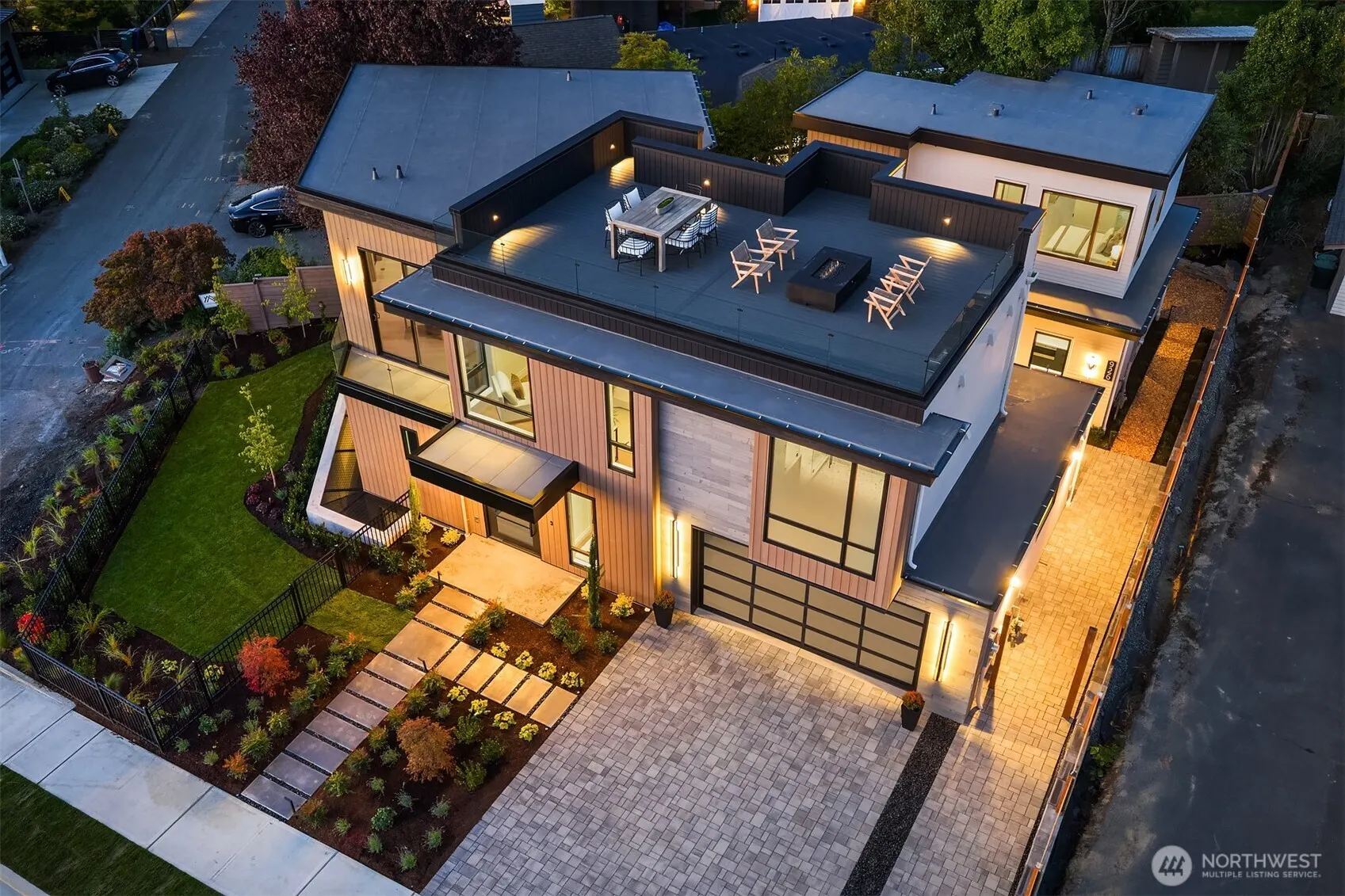 928 and 926 18th Avenue W, Kirkland, WA 98033