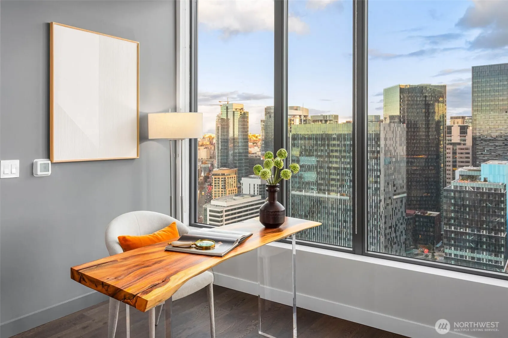 2510 6th Avenue #3203, Seattle, WA 98121