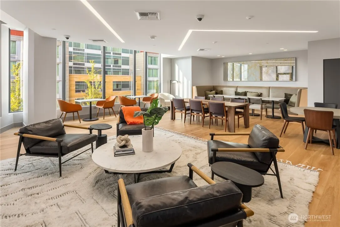 2510 6th Avenue #3203, Seattle, WA 98121