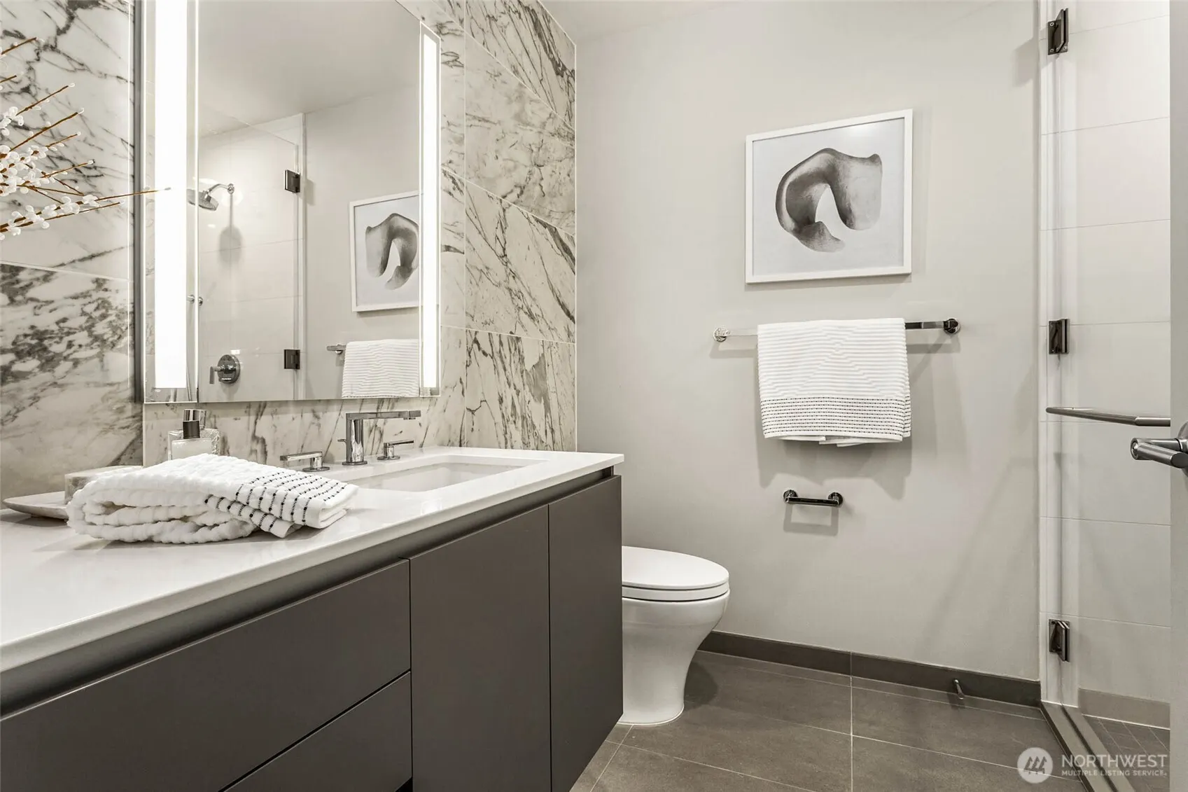 2510 6th Avenue #3203, Seattle, WA 98121