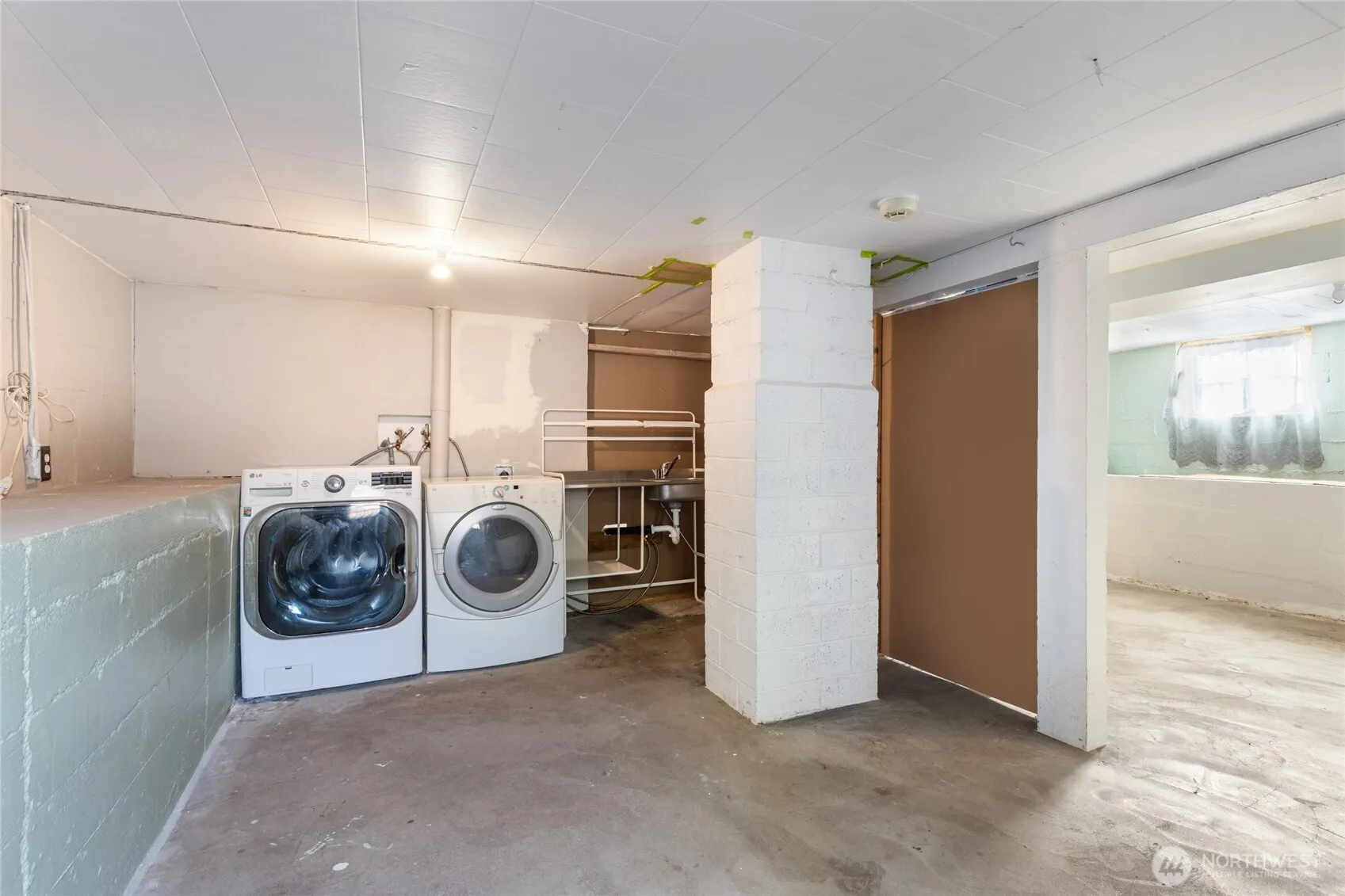 2202 NE 9th Place , Renton, WA 98056