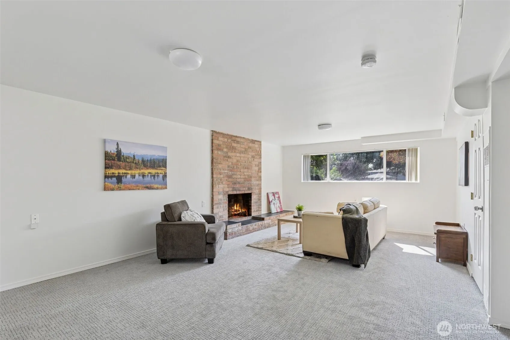 16518 NE 25th Place , Bellevue, WA 98008