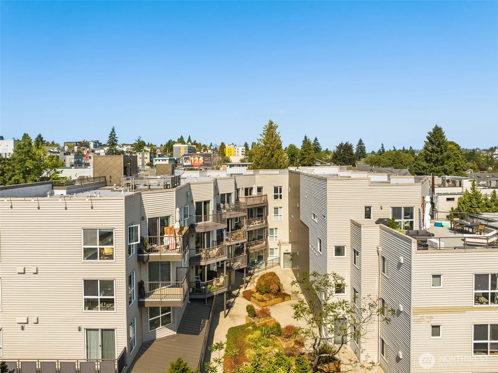 4020 Aurora Avenue N #411, Seattle, WA 98103
