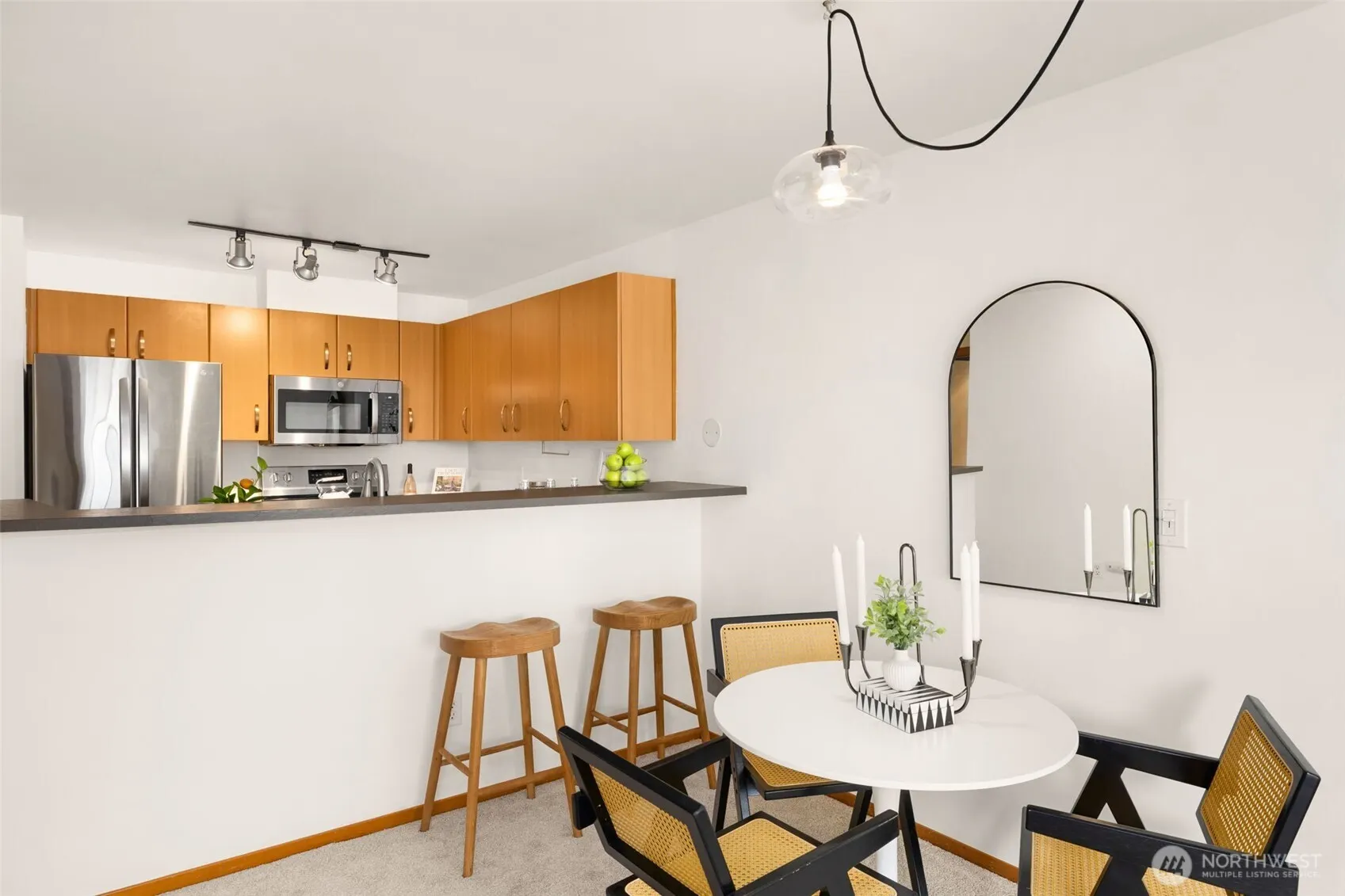 4020 Aurora Avenue N #411, Seattle, WA 98103