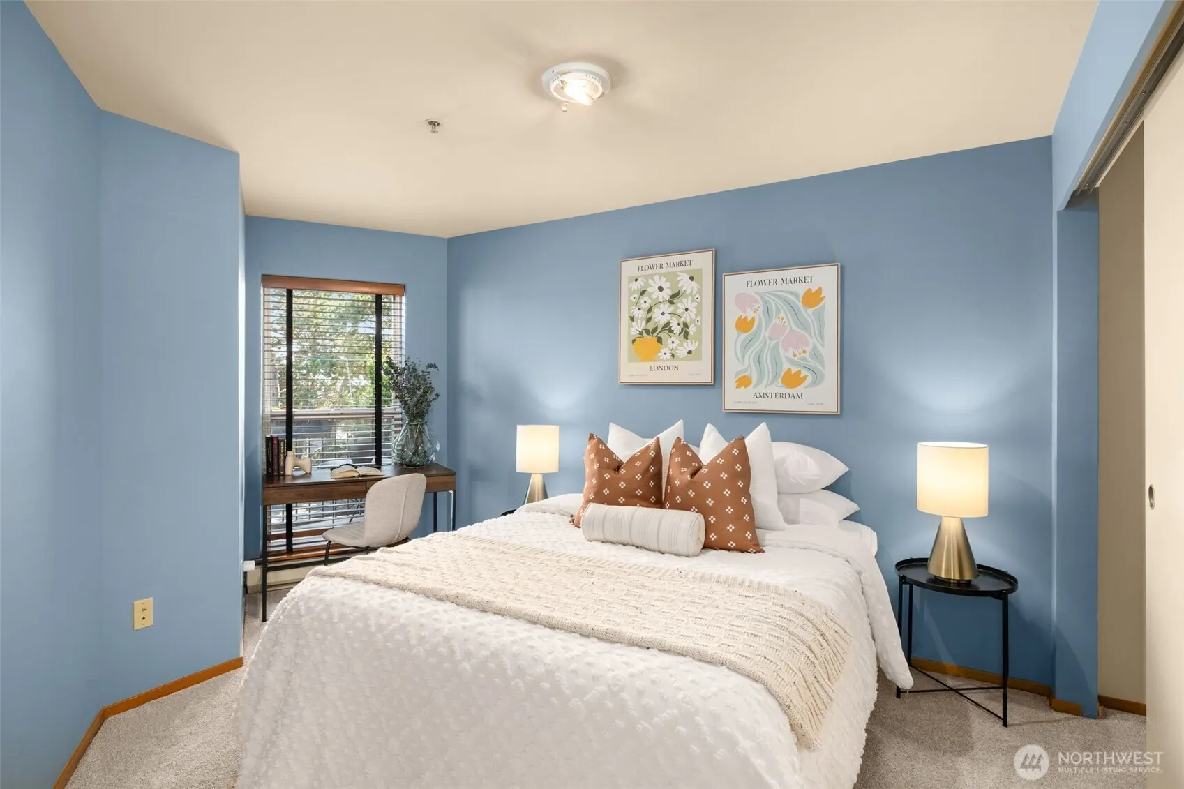 4020 Aurora Avenue N #411, Seattle, WA 98103