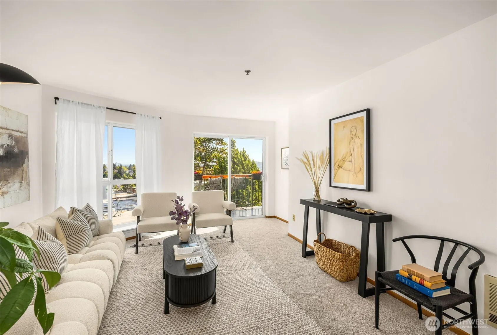 4020 Aurora Avenue N #411, Seattle, WA 98103