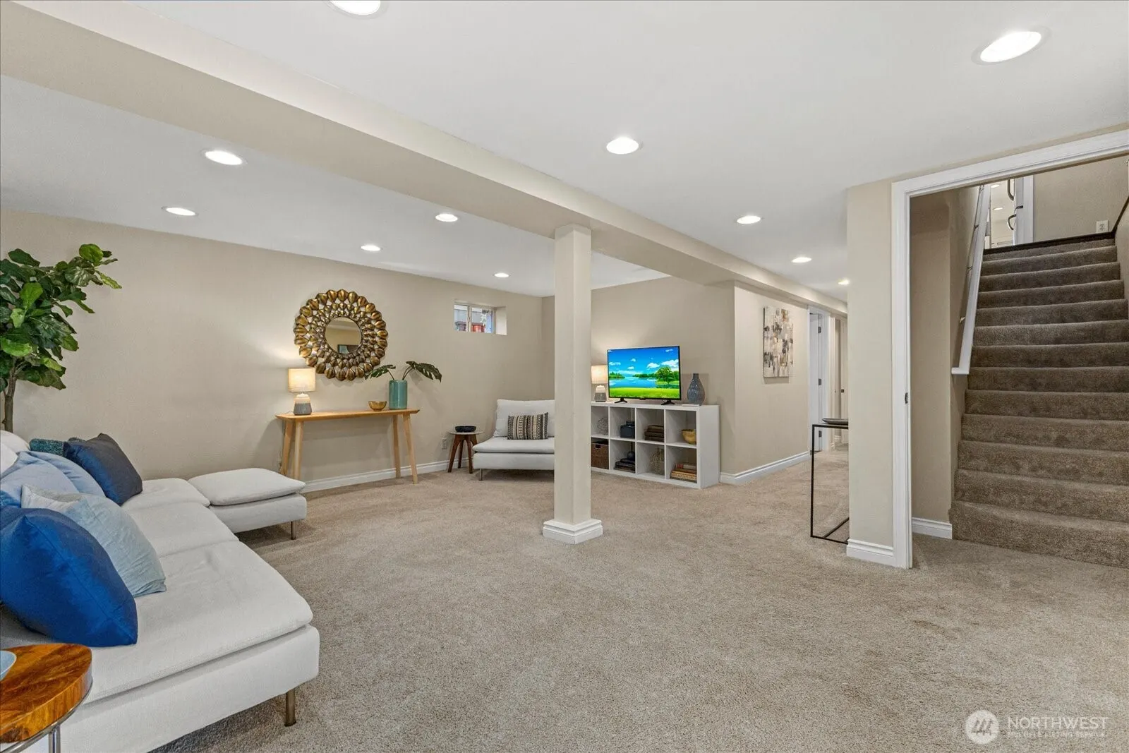 6001 38th Avenue SW, Seattle, WA 98126