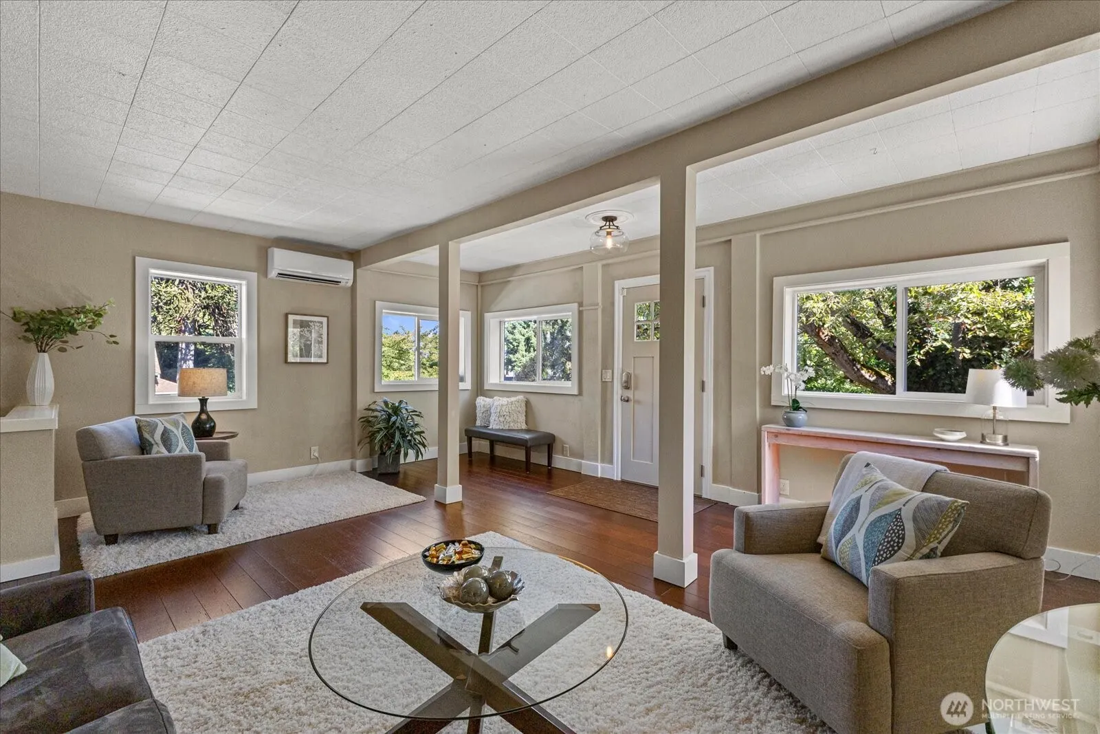 6001 38th Avenue SW, Seattle, WA 98126