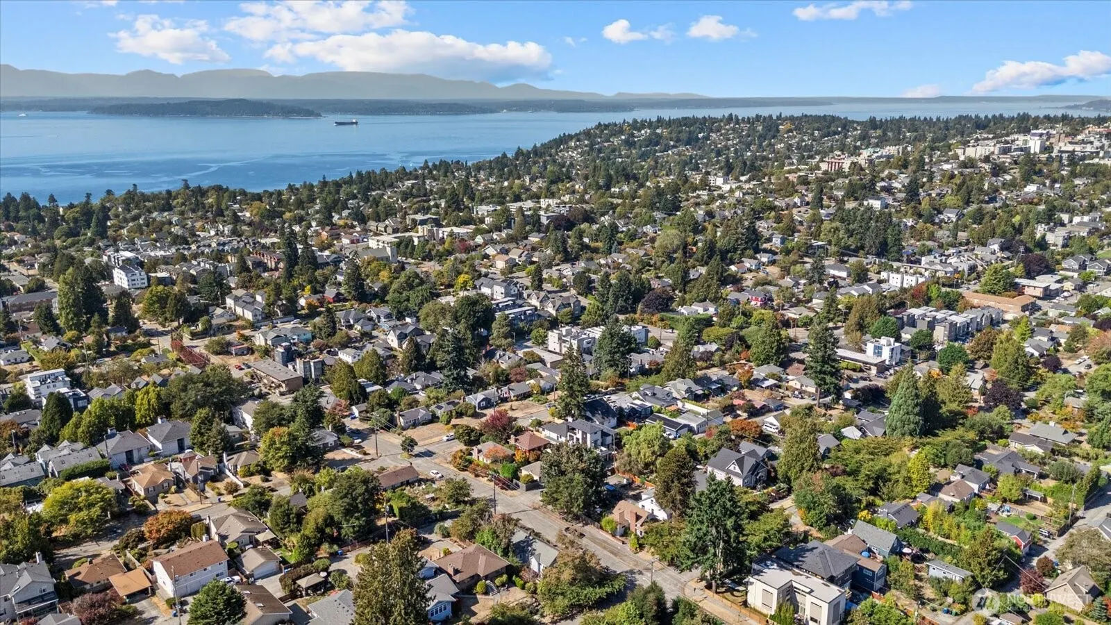 6001 38th Avenue SW, Seattle, WA 98126