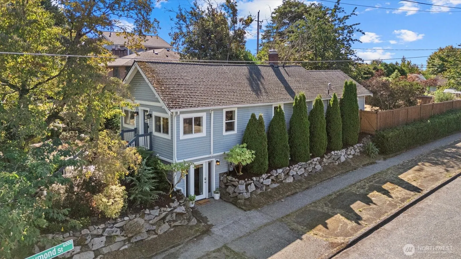 6001 38th Avenue SW, Seattle, WA 98126