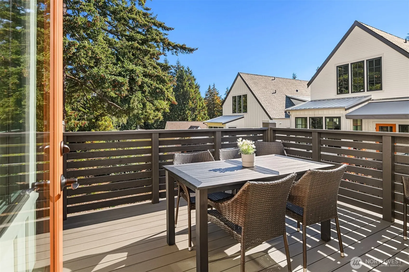 2216 NE 125th Street , Seattle, WA 98125