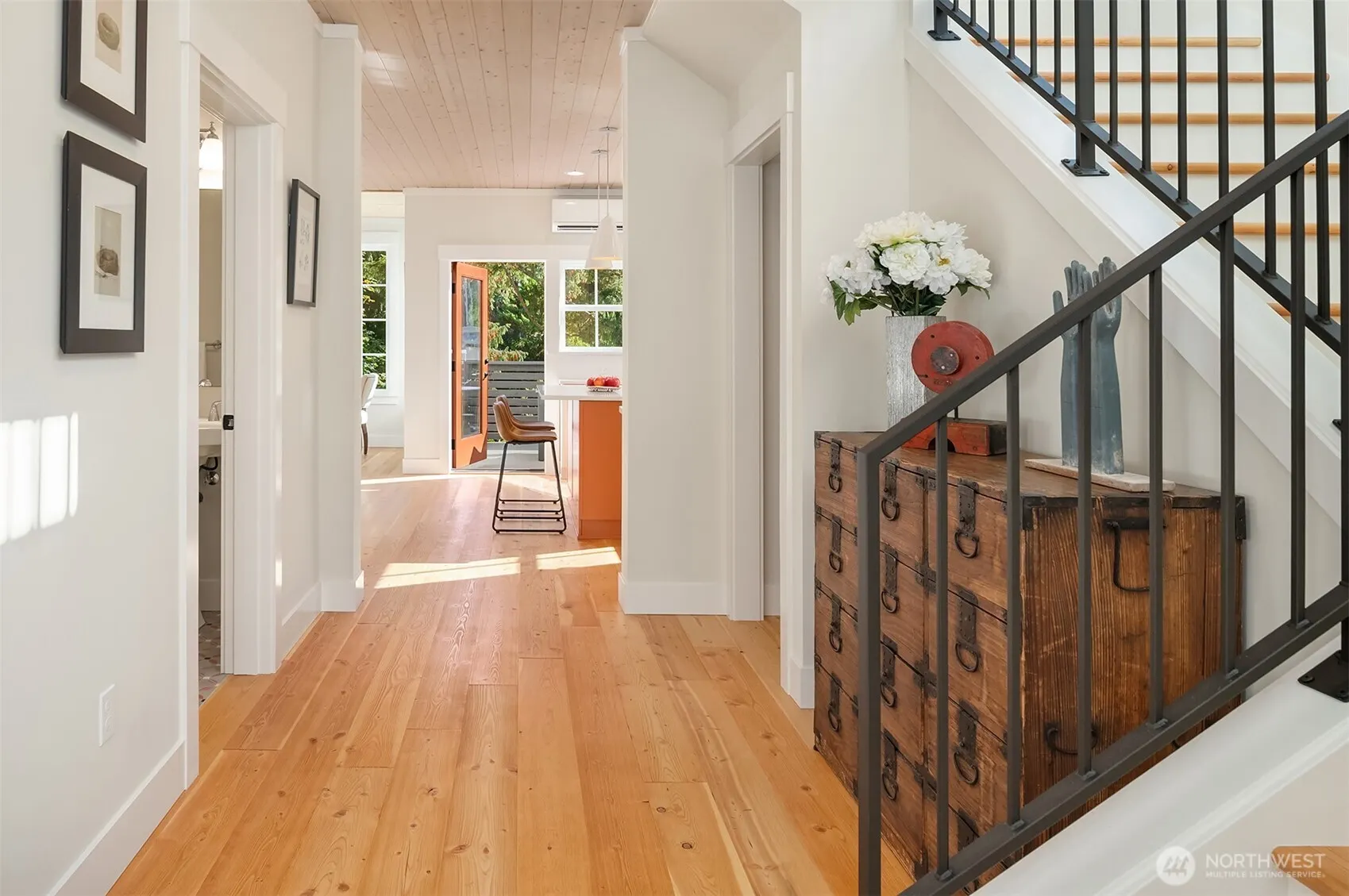 2216 NE 125th Street , Seattle, WA 98125