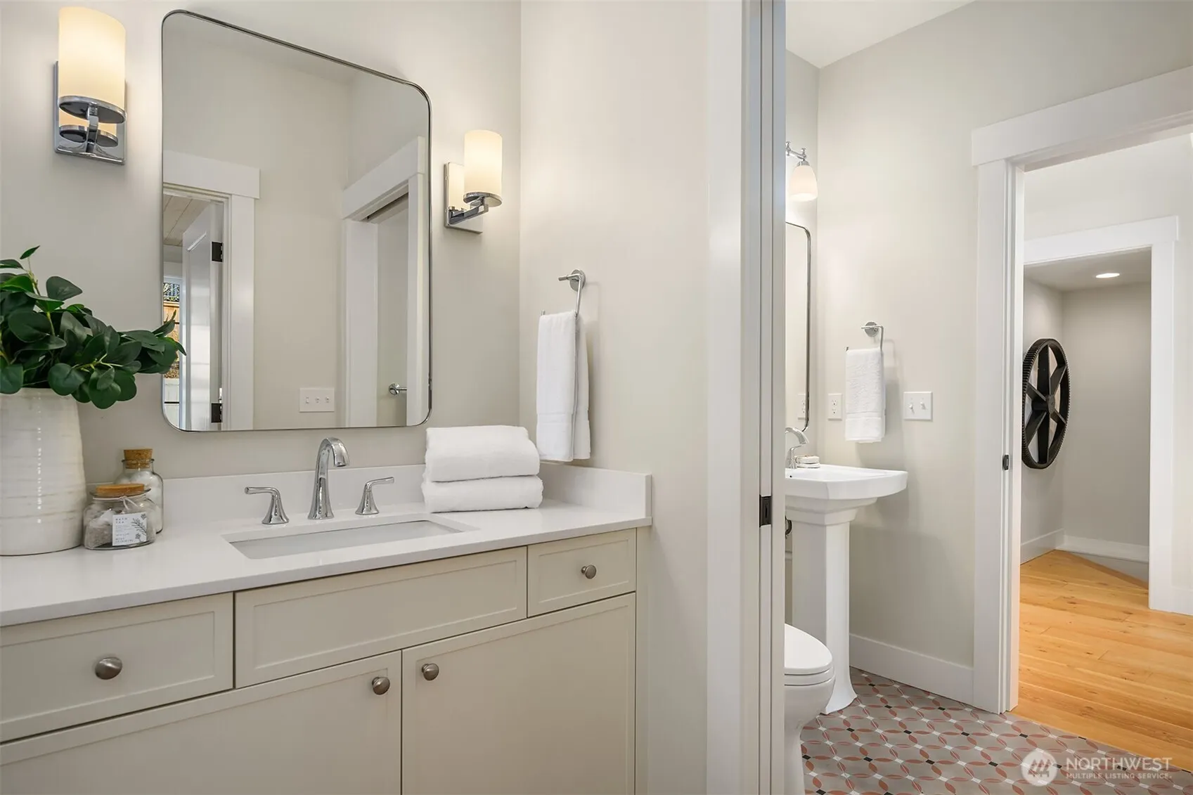 2216 NE 125th Street , Seattle, WA 98125