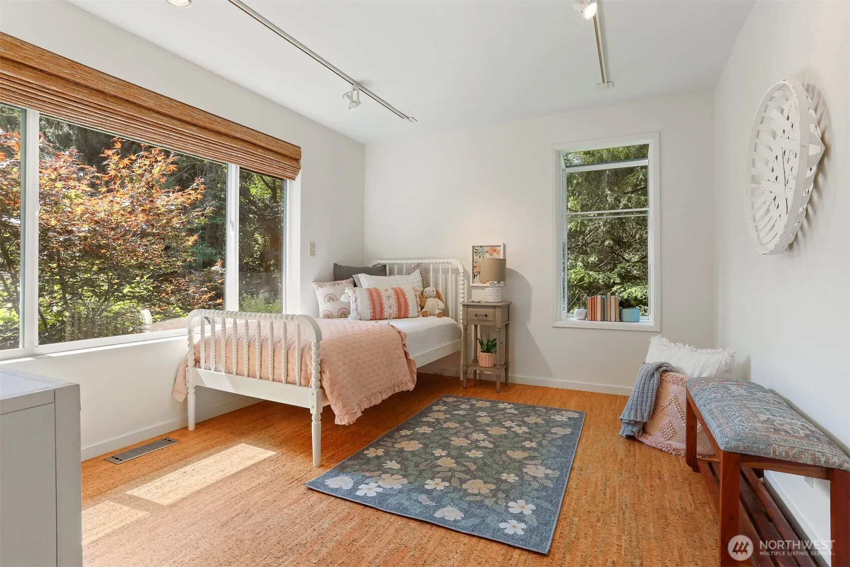 8751 29th Avenue NW, Seattle, WA 98117