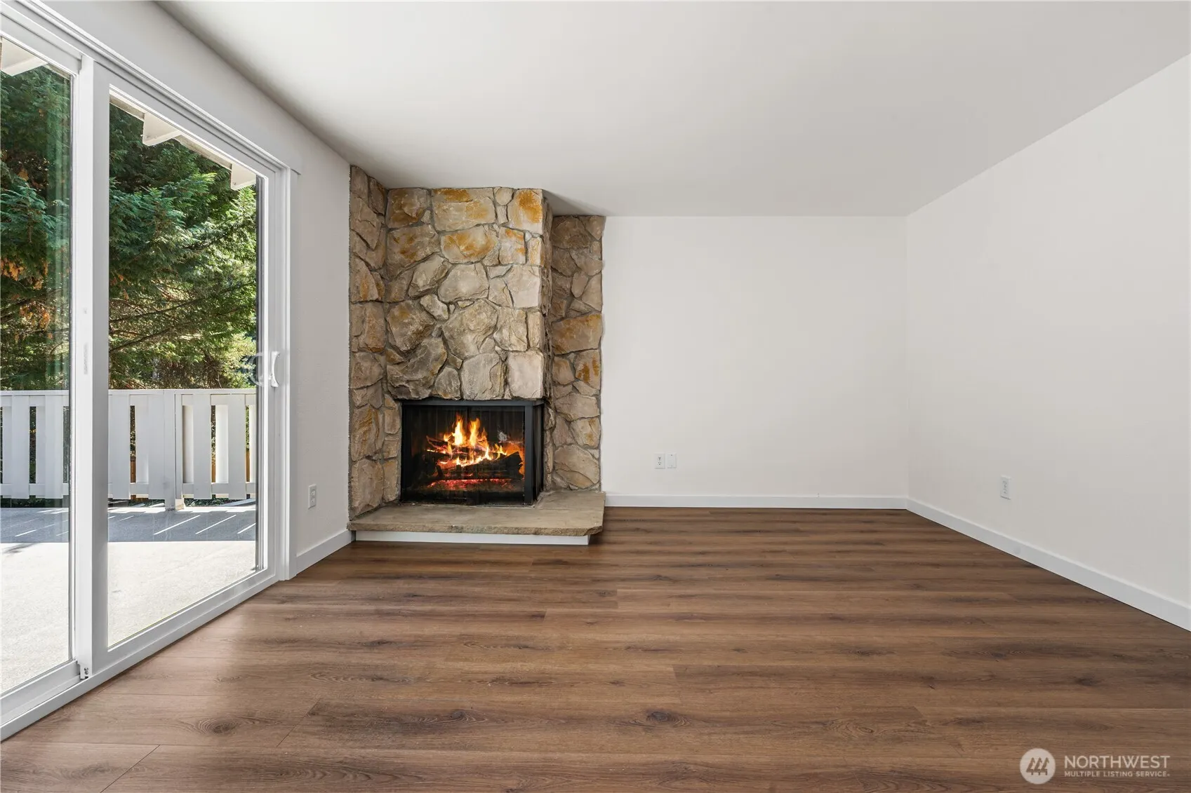 10542 SE 16th Street #A, Bellevue, WA 98004