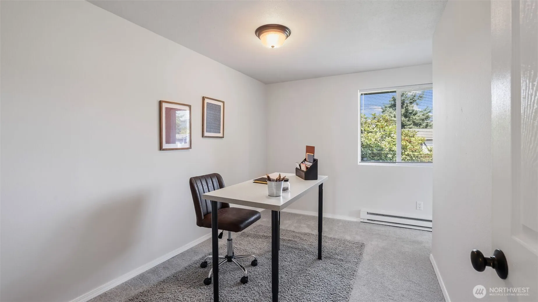 4313 NE 20th Street , Renton, WA 98059