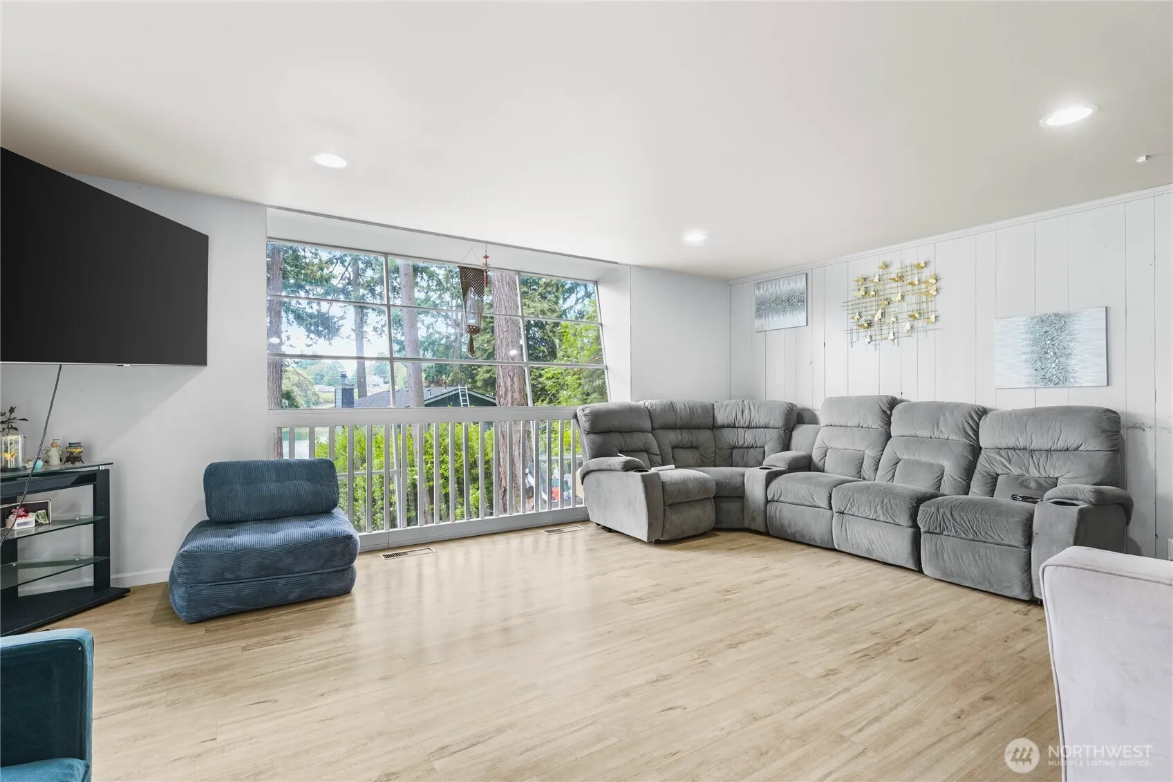 3503 S 272nd Street #B, Kent, WA 98032