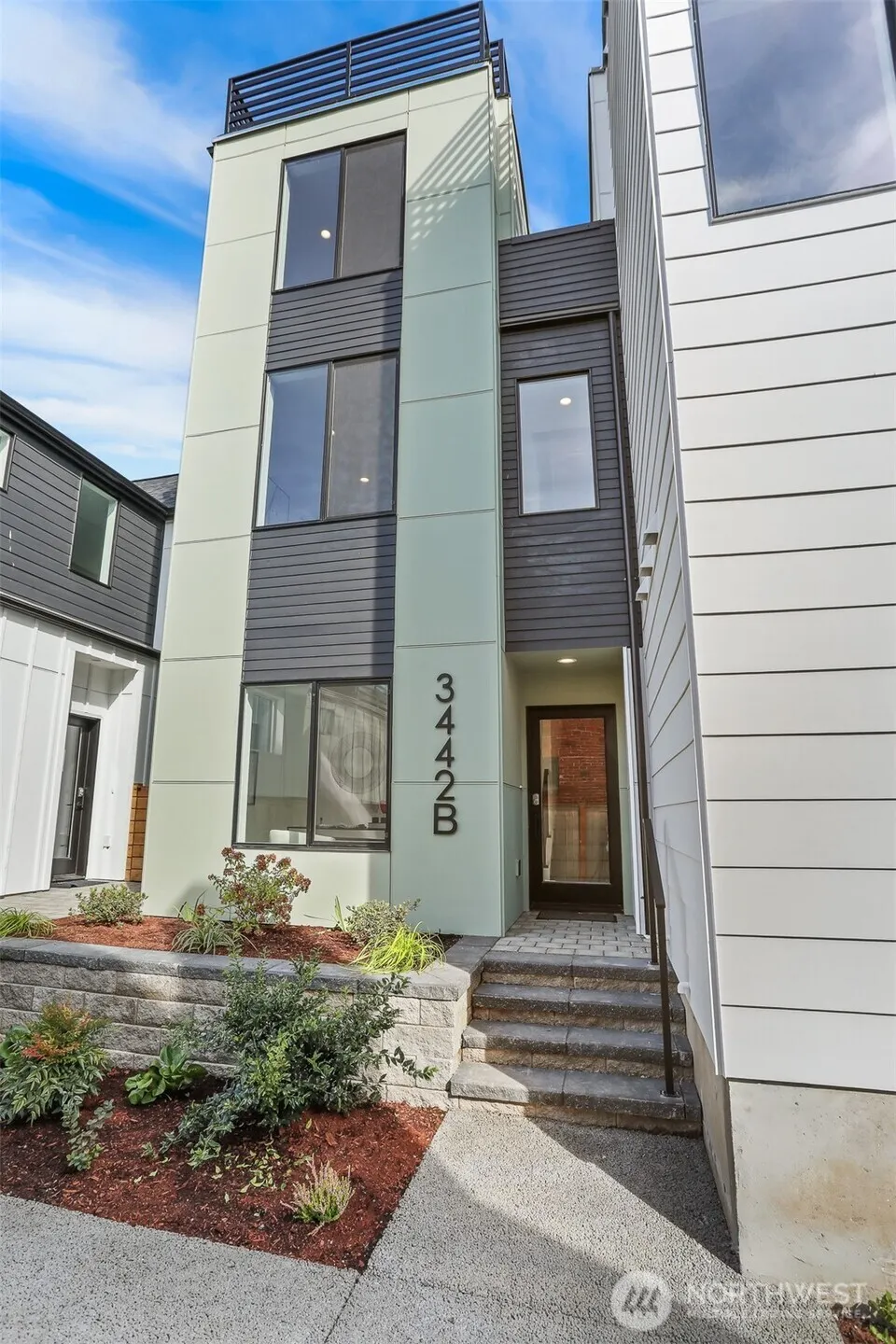 3442 B NW 65th Street , Seattle, WA 98117