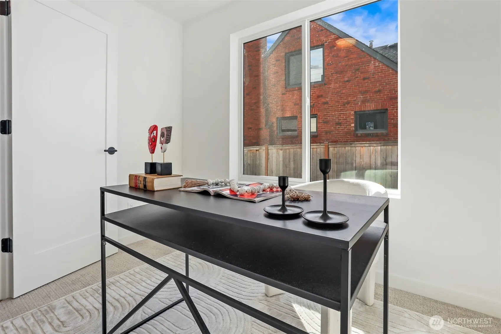 3442 B NW 65th Street , Seattle, WA 98117