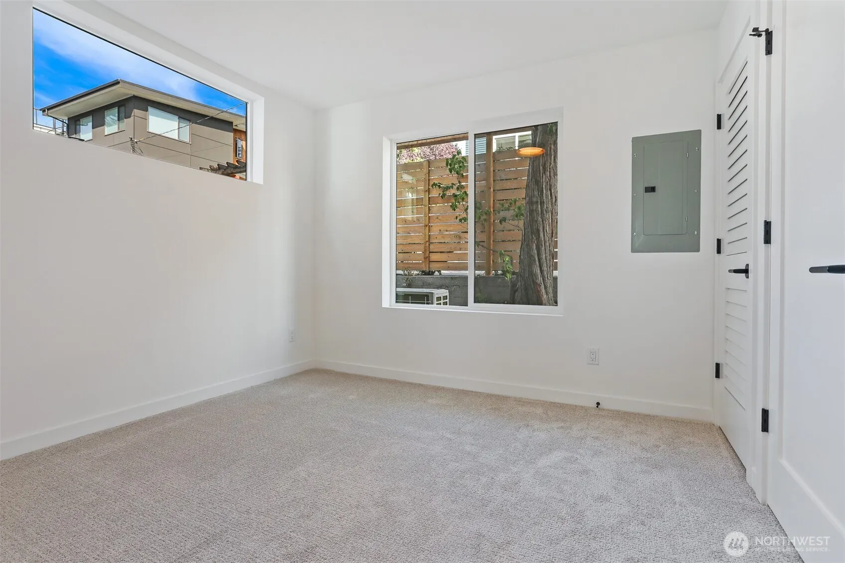 3442 B NW 65th Street , Seattle, WA 98117