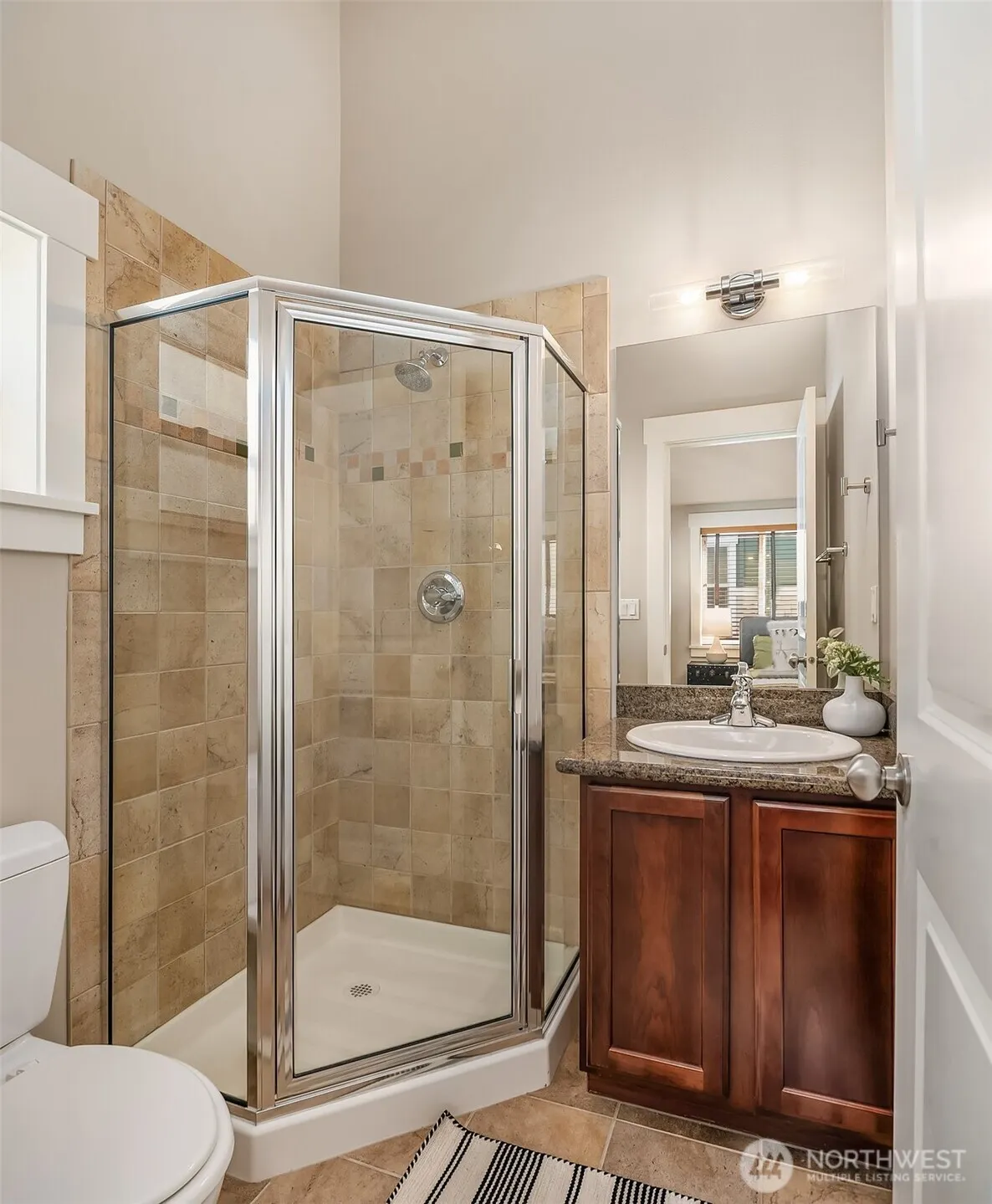 2038 NW 63rd Street , Seattle, WA 98107
