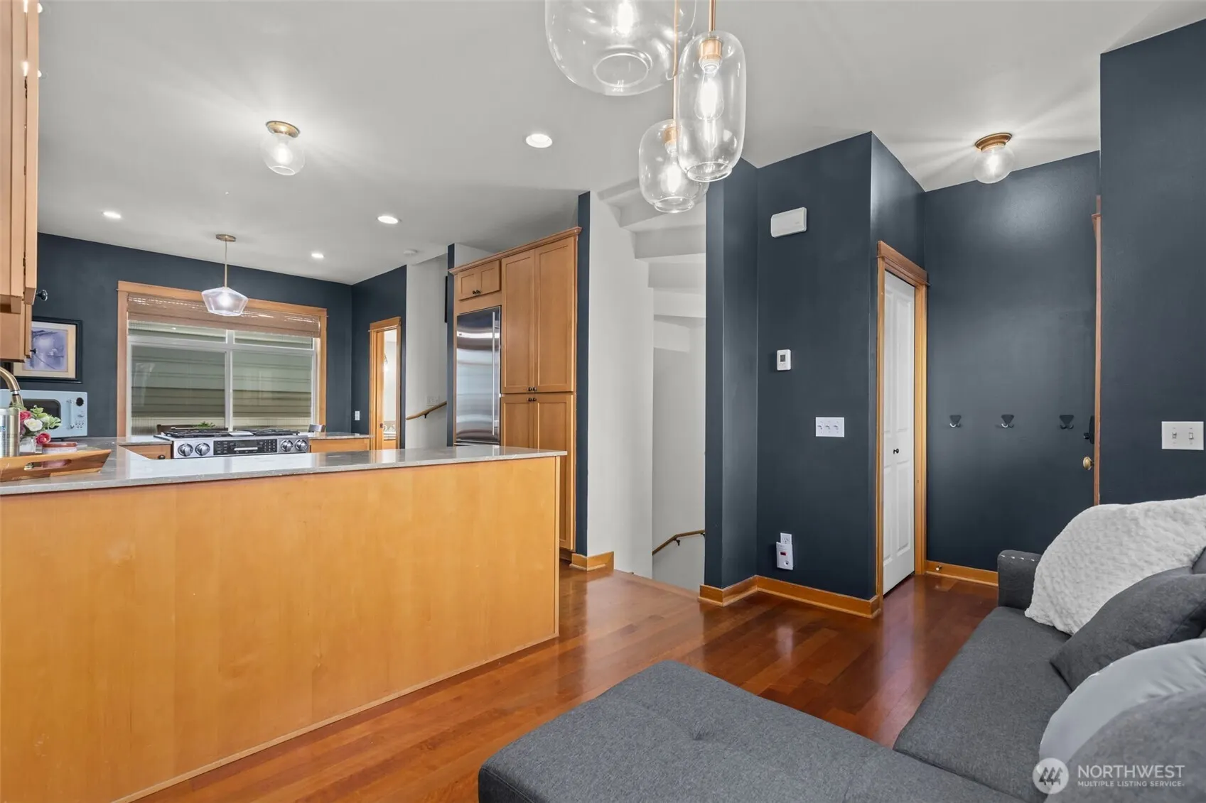 1939 19th Avenue W #B, Seattle, WA 98119