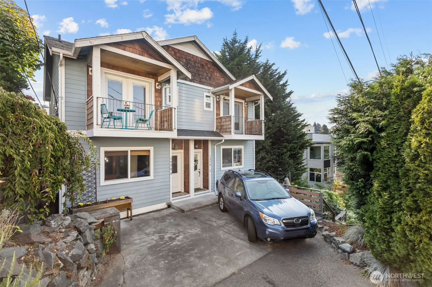 1939 19th Avenue W #B, Seattle, WA 98119