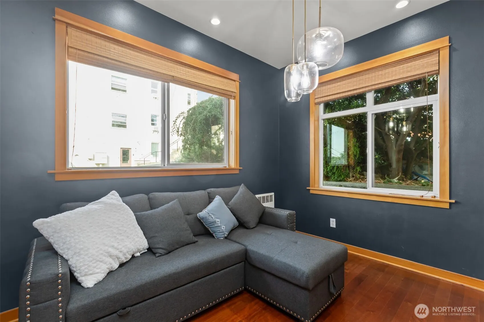 1939 19th Avenue W #B, Seattle, WA 98119