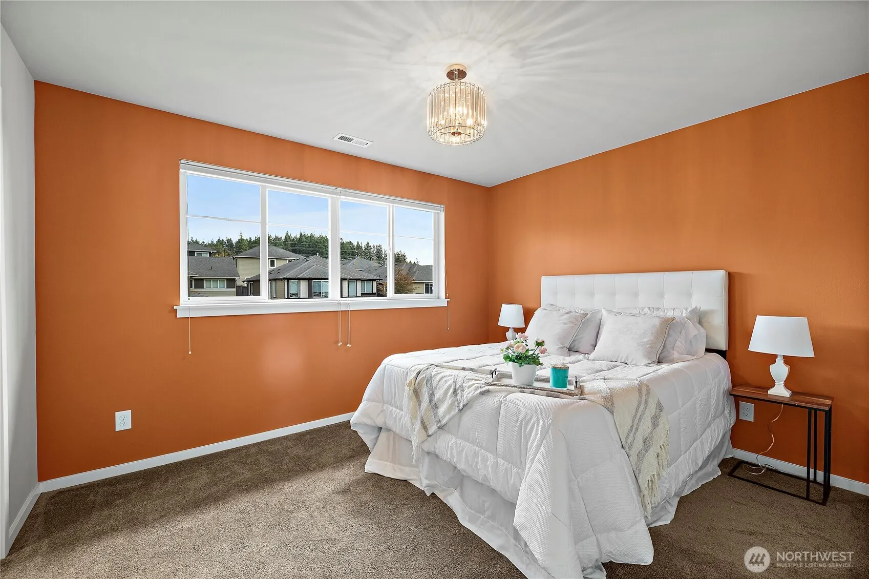 16910 40th Avenue SE, Bothell, WA 98012