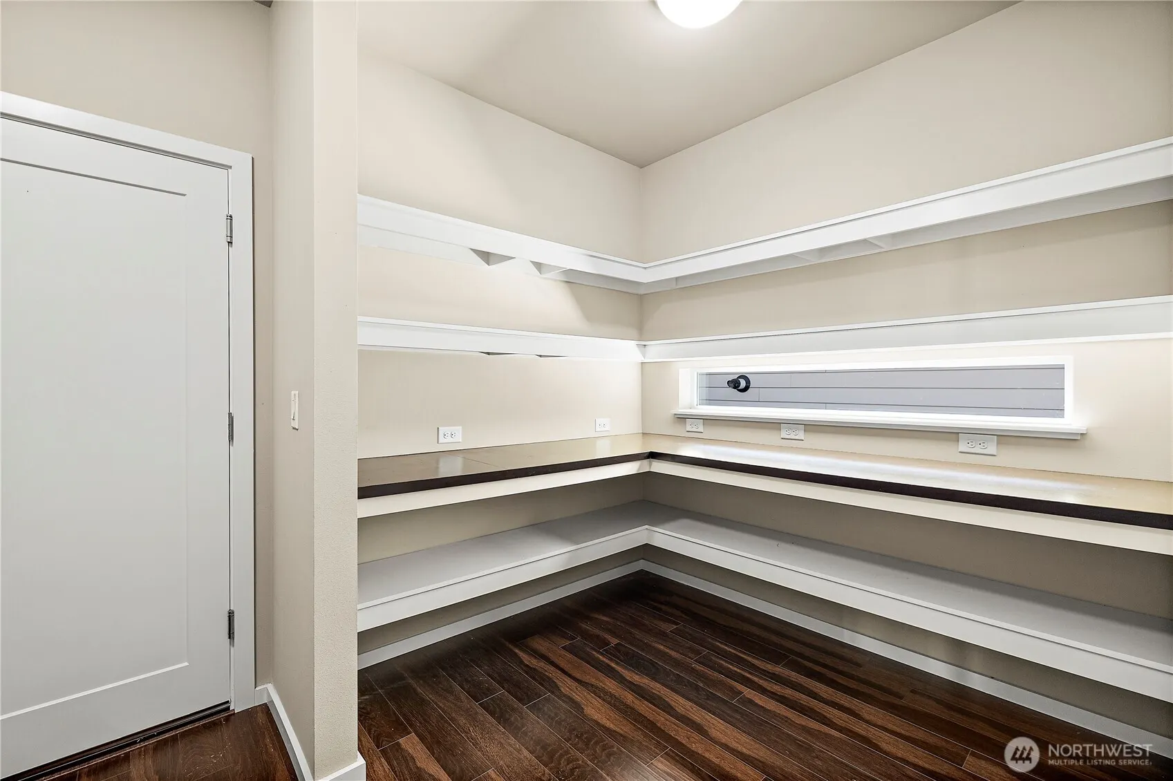 16910 40th Avenue SE, Bothell, WA 98012