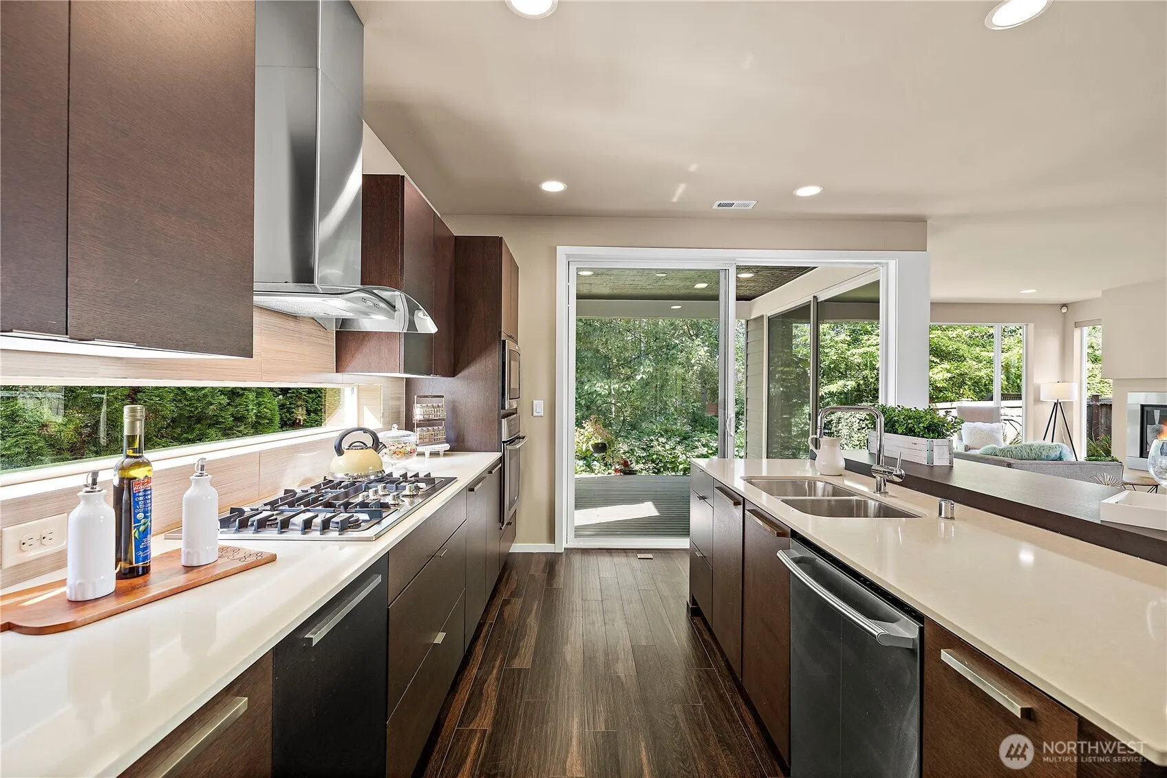16910 40th Avenue SE, Bothell, WA 98012