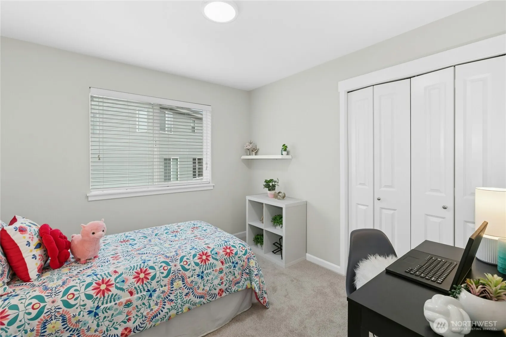 24690 SE 46th Terrace , Issaquah, WA 98029