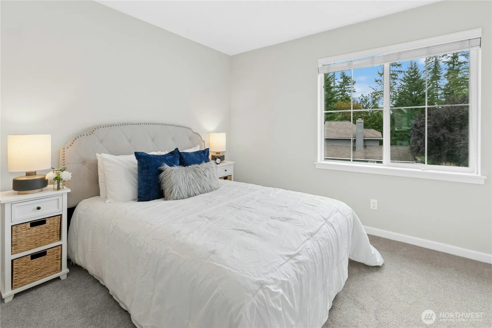 24690 SE 46th Terrace , Issaquah, WA 98029