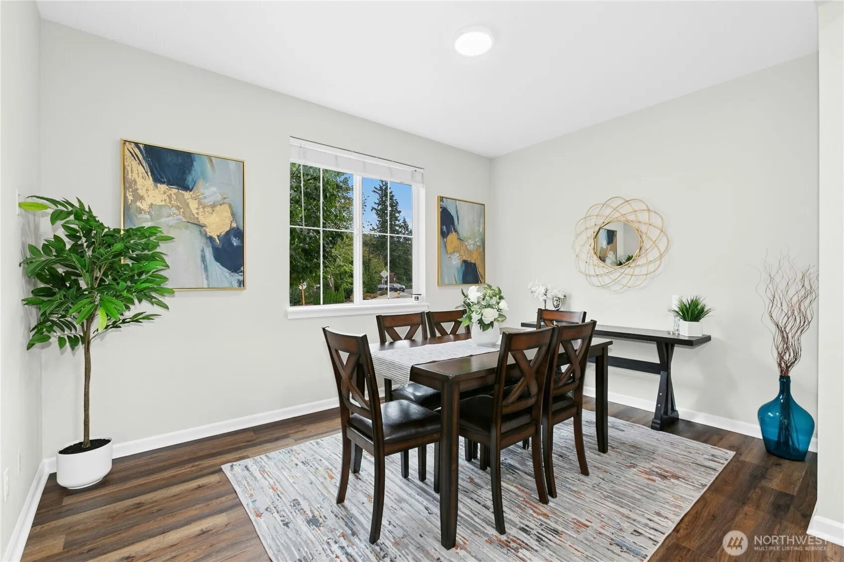 24690 SE 46th Terrace , Issaquah, WA 98029