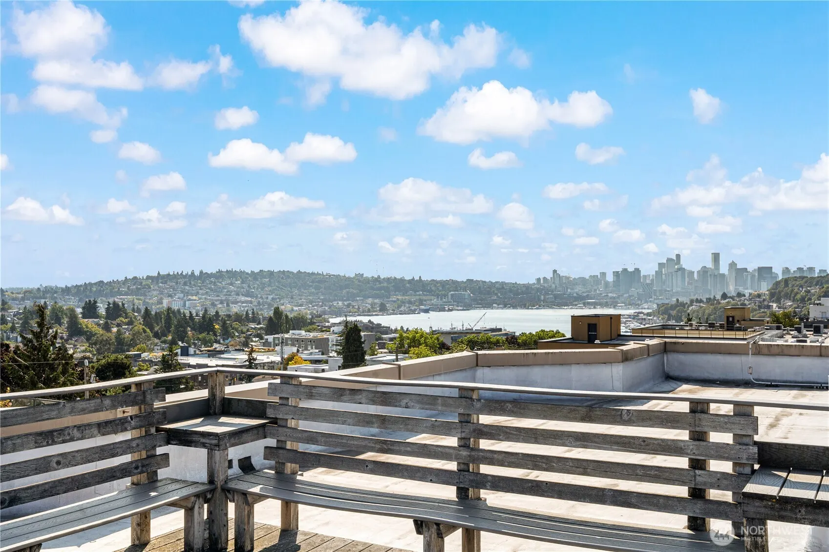 4020 Aurora Avenue N #302, Seattle, WA 98103