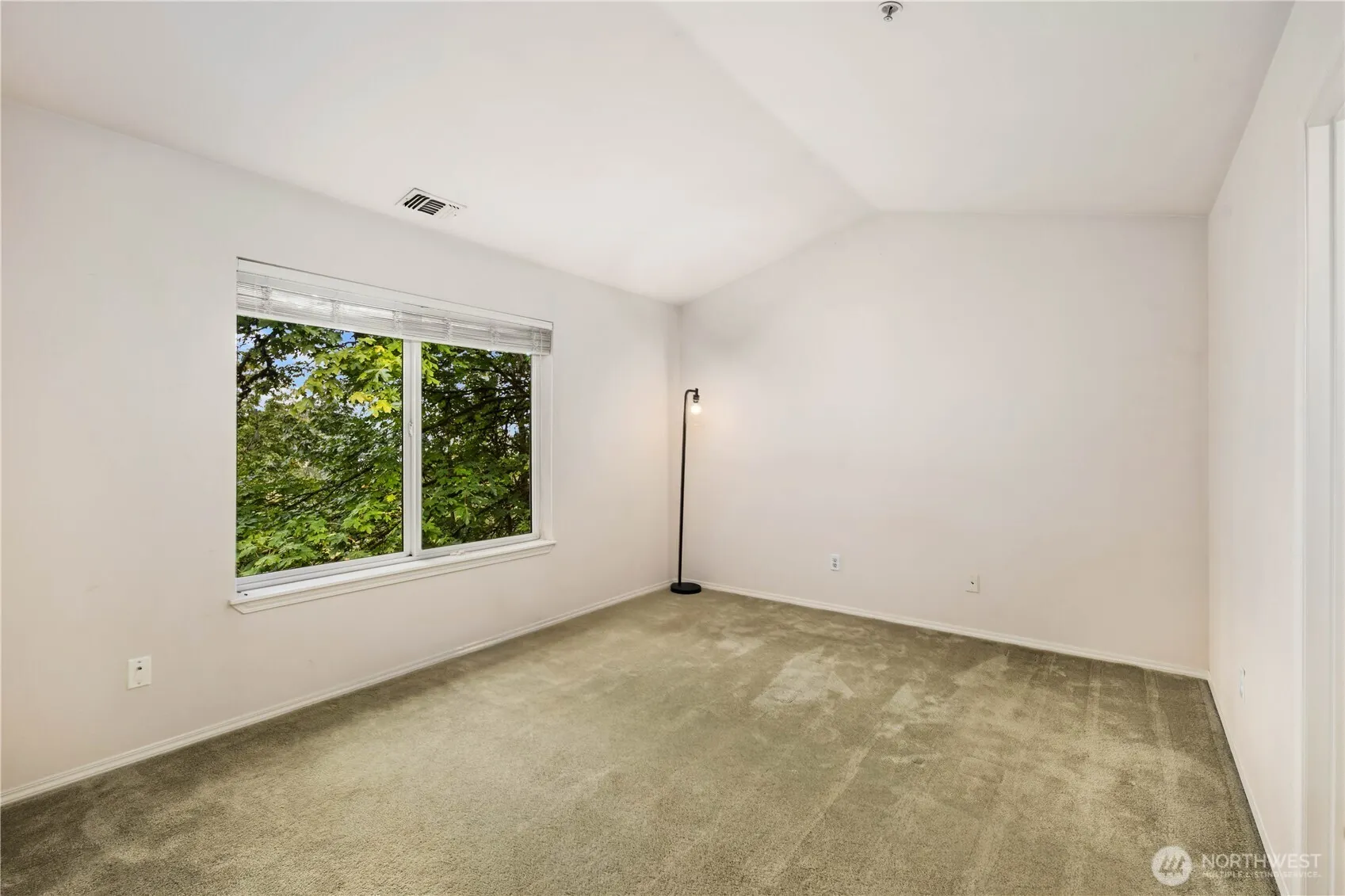 12116 NE 172nd Place #K302, Bothell, WA 98011