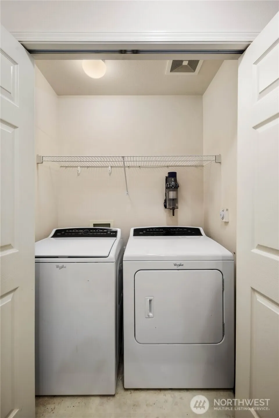 12116 NE 172nd Place #K302, Bothell, WA 98011