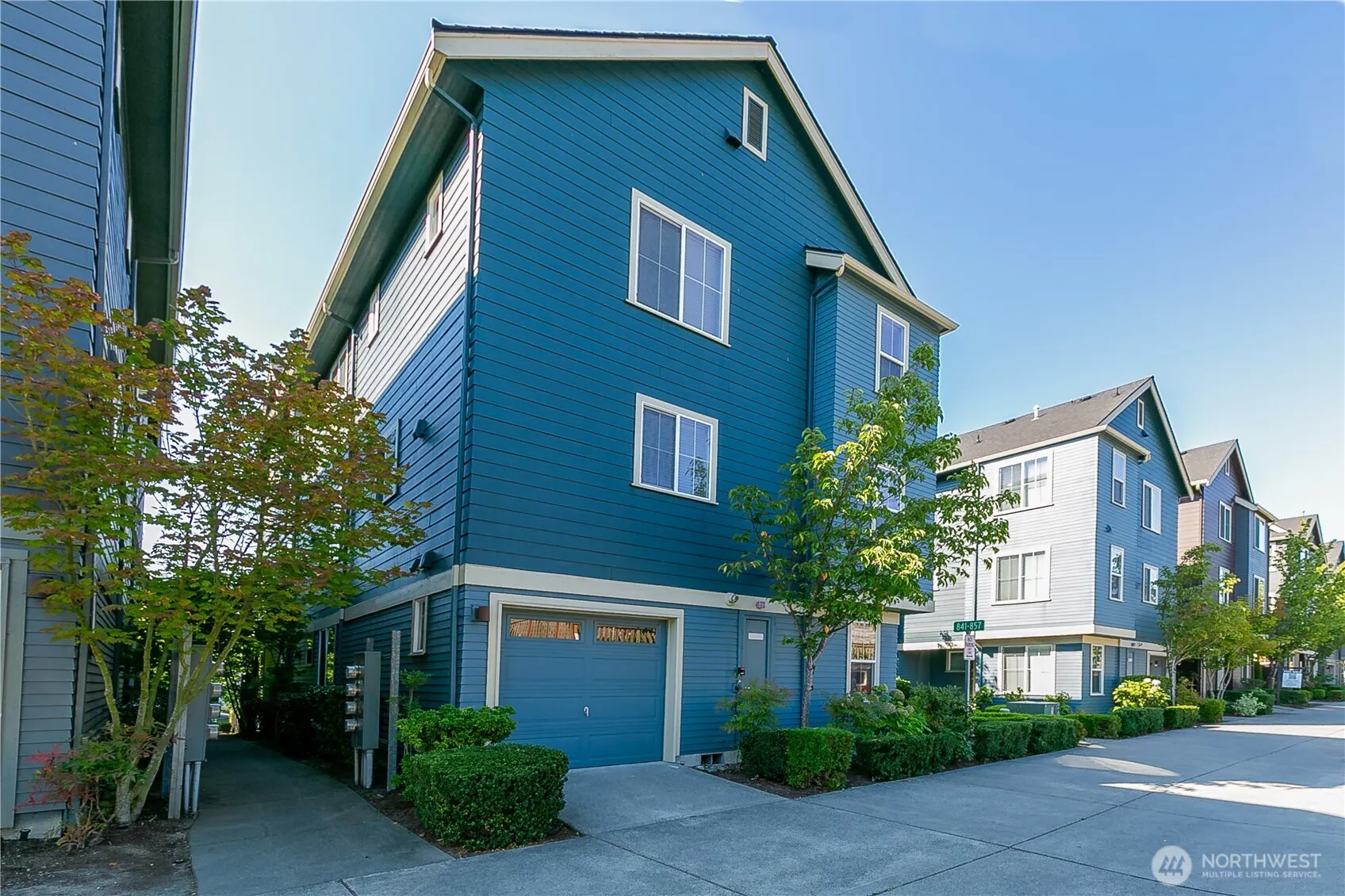 841 5th Place NE, Issaquah, WA 98029