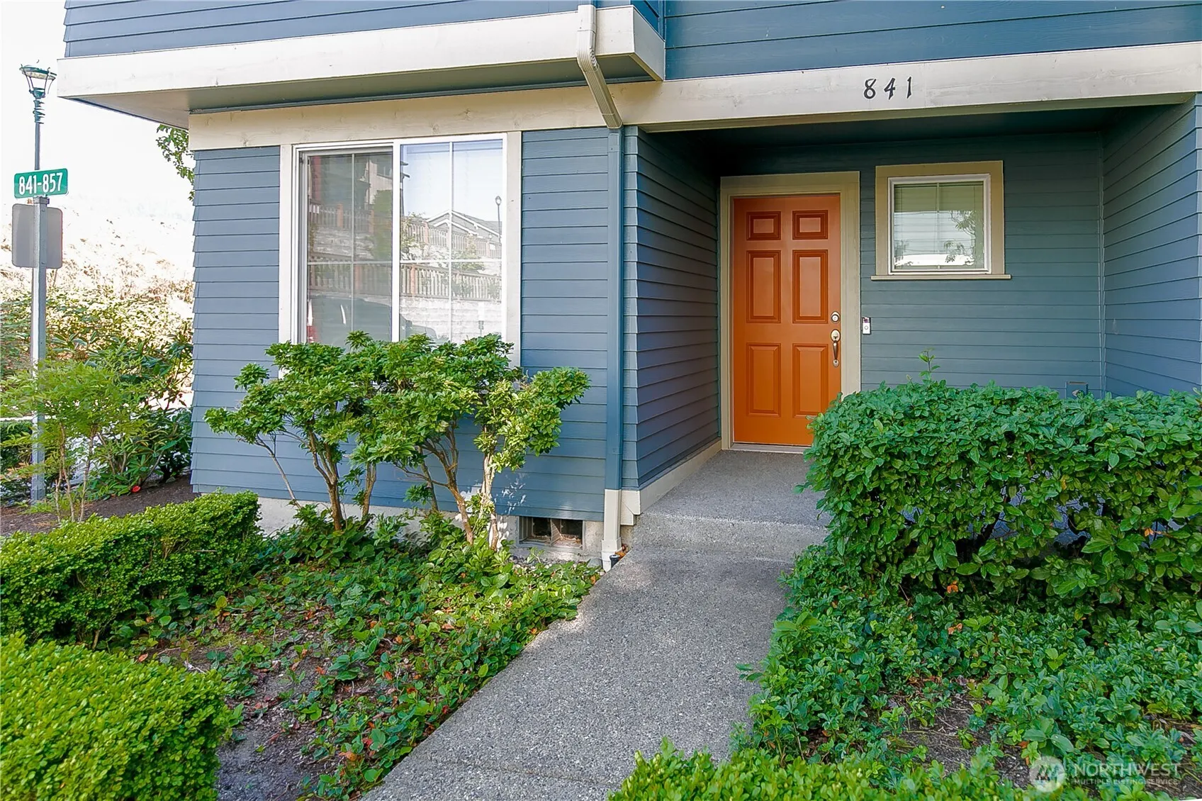 841 5th Place NE, Issaquah, WA 98029